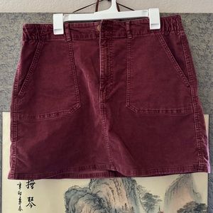 American Eagle corduroy super stretch skirt.Size 14